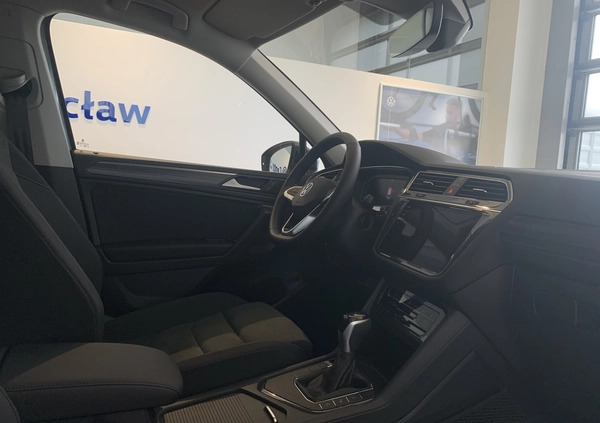 Volkswagen Tiguan Allspace cena 216980 przebieg: 9, rok produkcji 2023 z Frampol małe 46